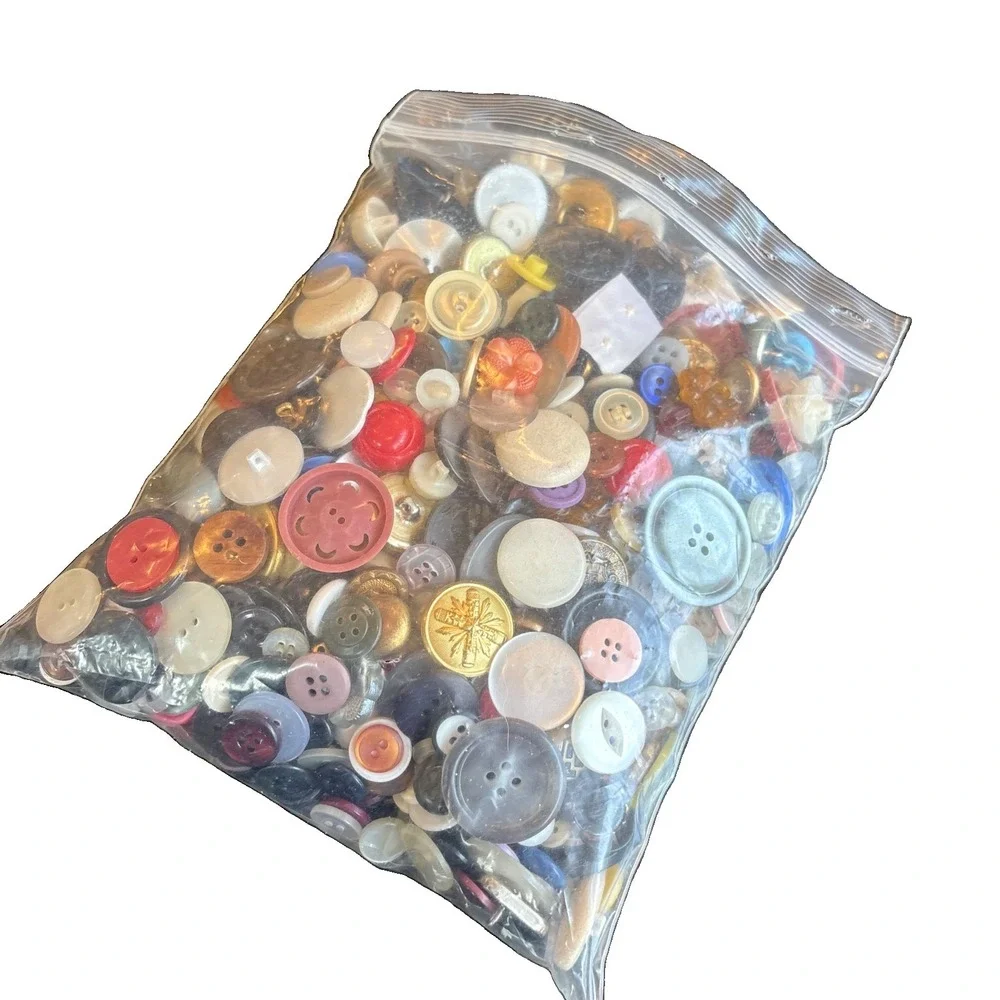 BIG Bag O' Buttons Vintage To Now Buttons For Collection Sewing Or Crafts 11b +